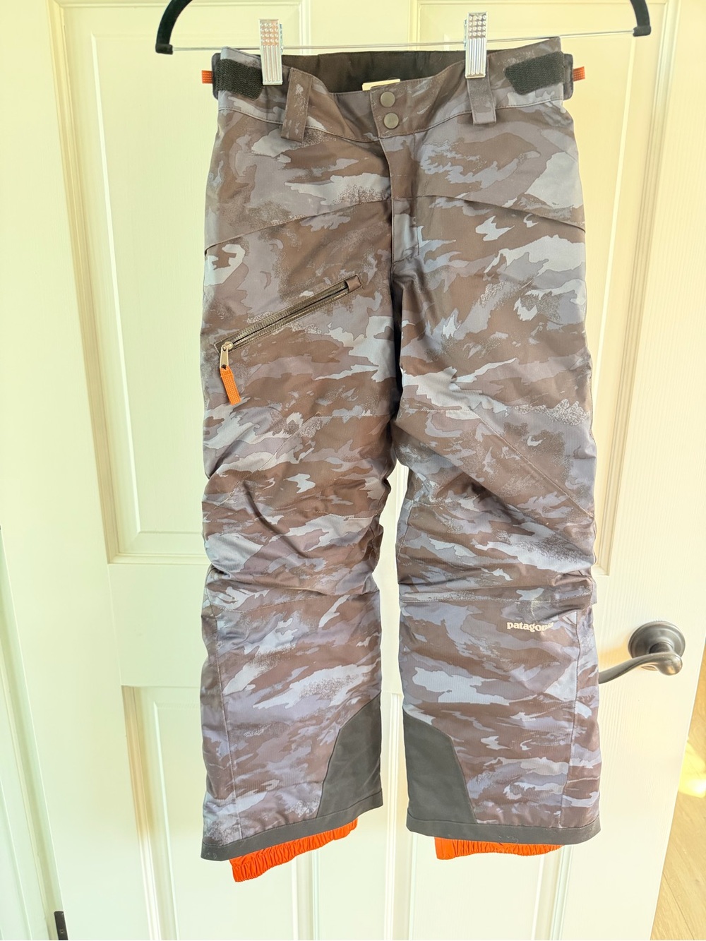 ✨like New Super warm Ski!✨Patagonia Boys navy & Gray Camo Snow Joggers
